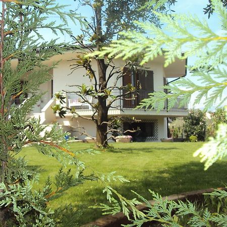 B&B Rosa Del Garda 拉齐塞 外观 照片