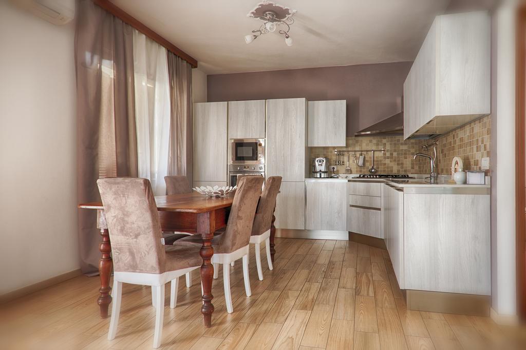 B&B Rosa Del Garda 拉齐塞 外观 照片